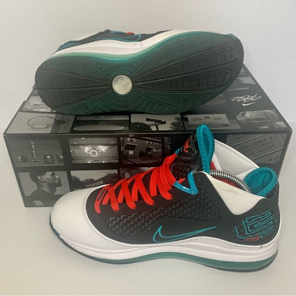 Nike LeBron 7 - Picture 4 of 4